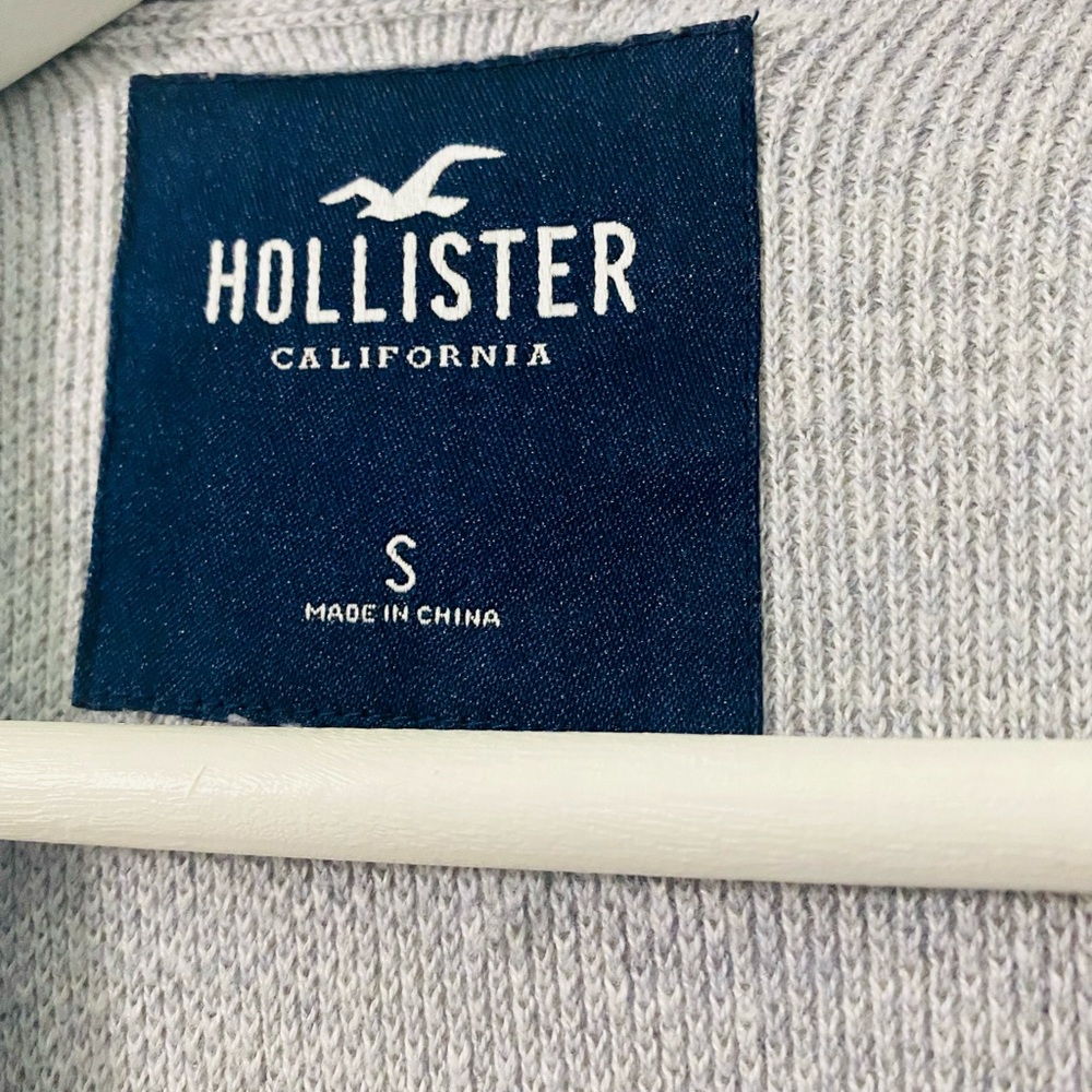 T-Shirt by HOLLISTER - Picture 4 of 4